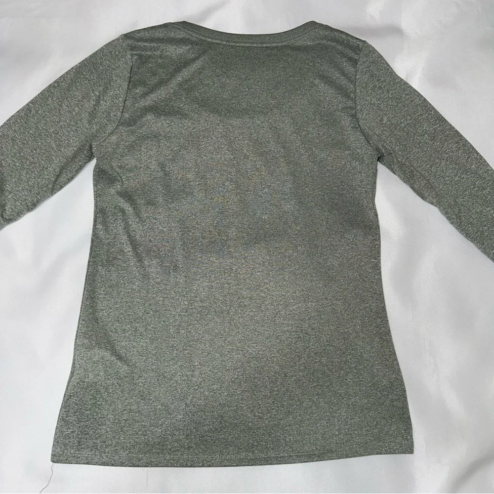 Nike dri-fit‎ shirt Heather gray medium long sleeve